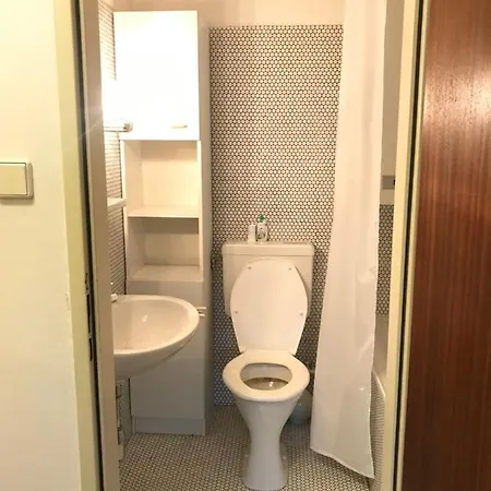Daire Wunderschone Citywohnung In Absoluter Ruhelage *